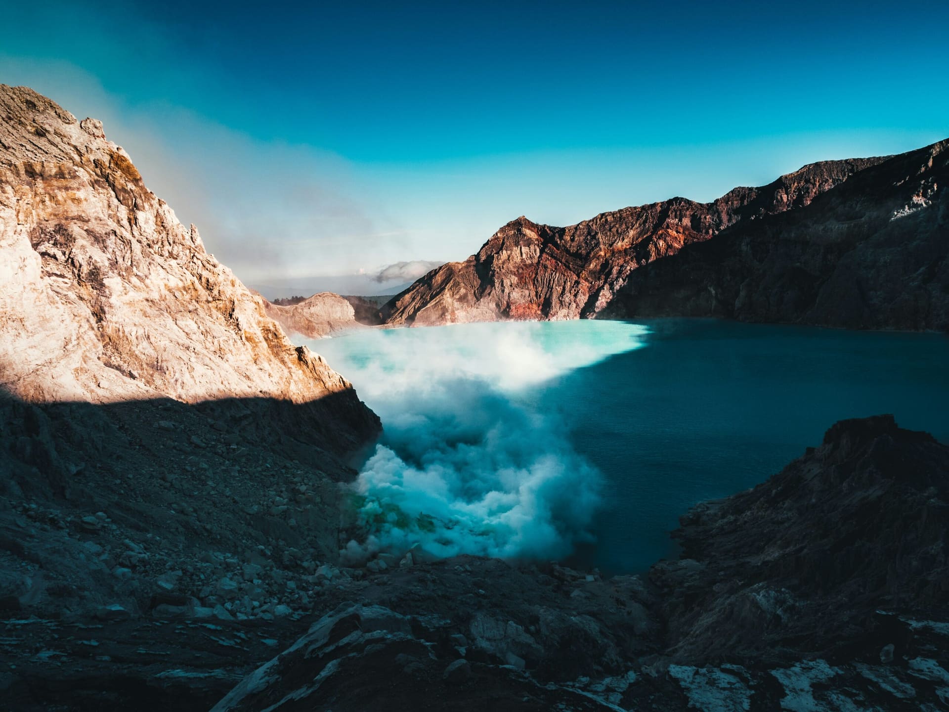 Ijen & Sukamade Beach (3 Days) Tour Package